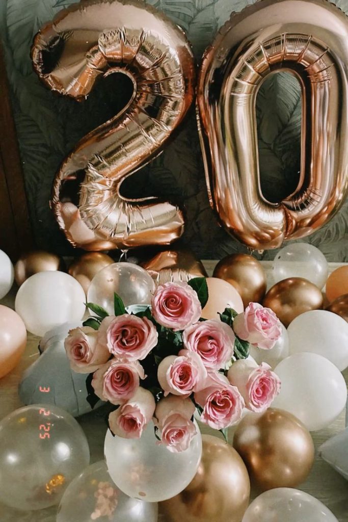 з днем народження 20 років - Листівка 9